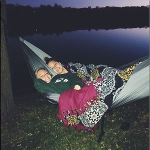 Meet your Posher, Nadia